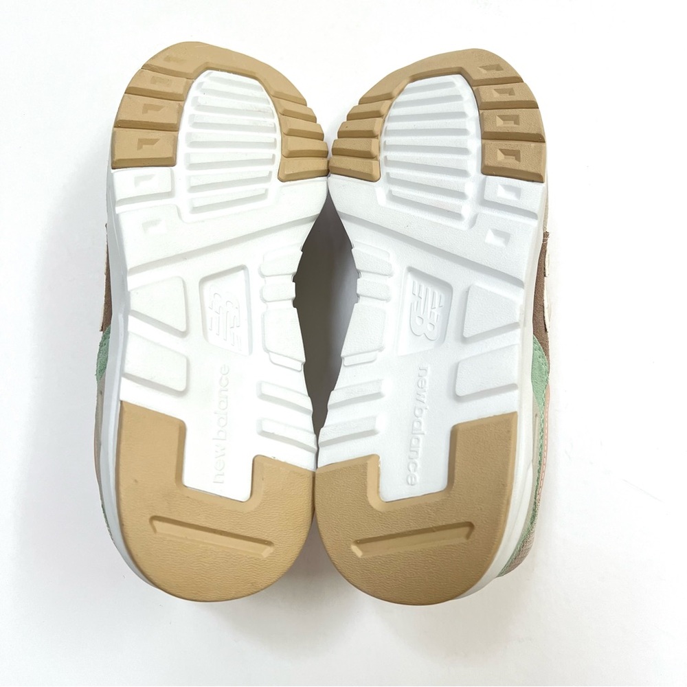 New Balance 997H - Picture 3 of 7
